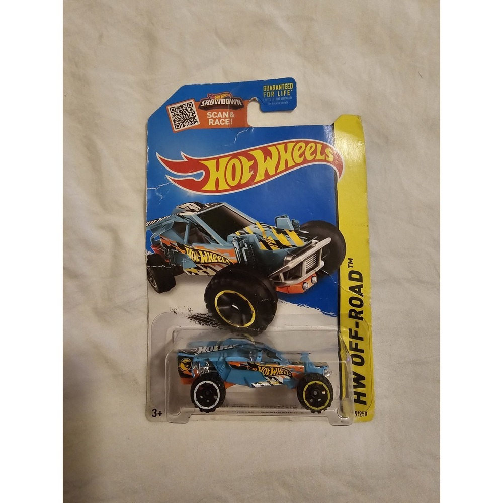 Hot Wheels Team Hot Wheels Corkscrew Buggy HW Off-Road 2015‎ – Card Damage